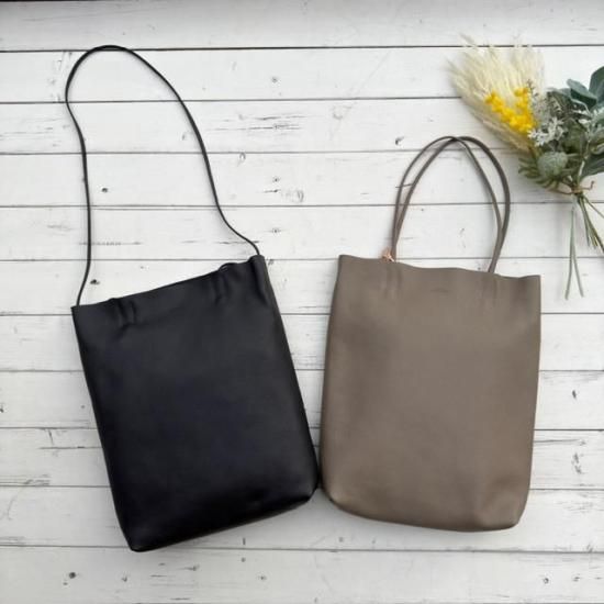 <img class='new_mark_img1' src='https://img.shop-pro.jp/img/new/icons14.gif' style='border:none;display:inline;margin:0px;padding:0px;width:auto;' />SLOWShrink - Utility Tote Bag - M