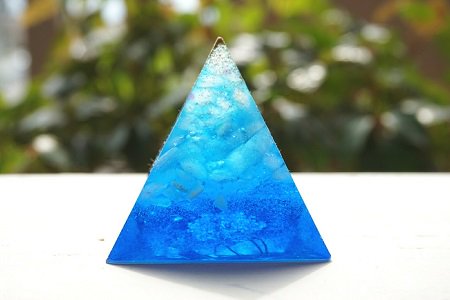 オルゴナイト☆ピラミッド 紺碧の海 - maiaamy アート＆スピリチュアル