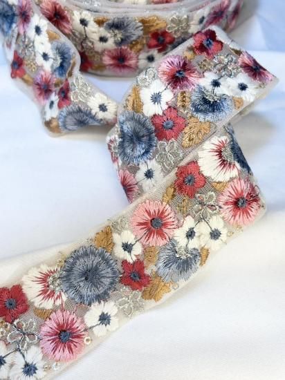 インド刺繍リボン】RW001 インド刺繍リボン約40mm幅 50cm単位 NO1～NO2