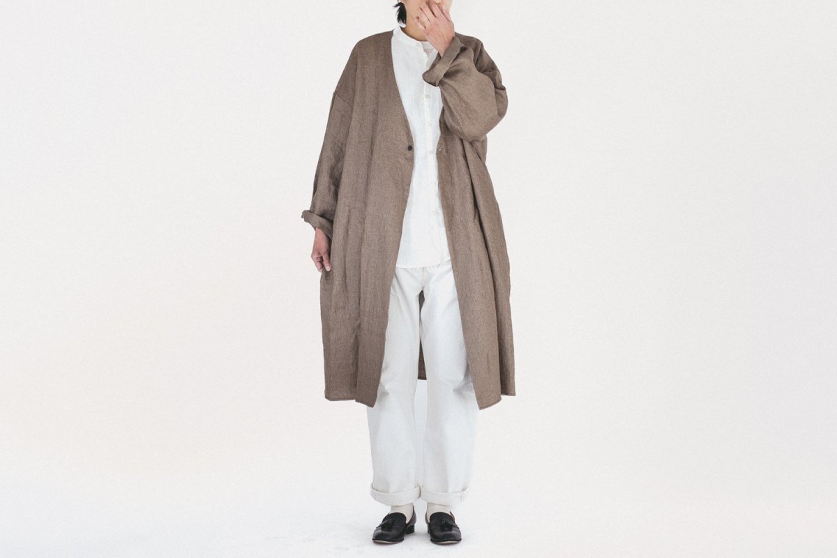 MUYA --- Linen Livery coat 