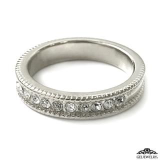 <img class='new_mark_img1' src='https://img.shop-pro.jp/img/new/icons8.gif' style='border:none;display:inline;margin:0px;padding:0px;width:auto;' />Half Eternity Ring D Crystal & Silver