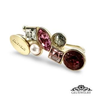 <img class='new_mark_img1' src='https://img.shop-pro.jp/img/new/icons47.gif' style='border:none;display:inline;margin:0px;padding:0px;width:auto;' />Earclip A SilverCrystal