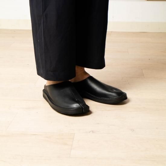 TOKYO SANDAL 東京サンダル 「TABI SLIP-ON」 - WEEKENDER SHOP TOKYO SANDAL 東京サンダル 「TABI SLIP-ON」 - WEEKENDER SHOP