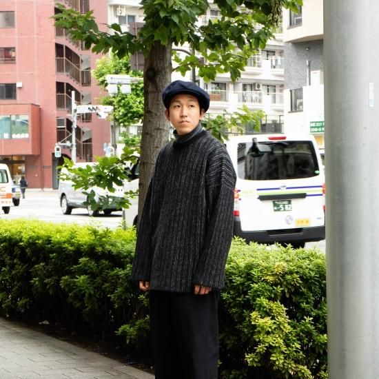 comm.arch. コム・アーチ「Super 120's Merino High Neck P/O