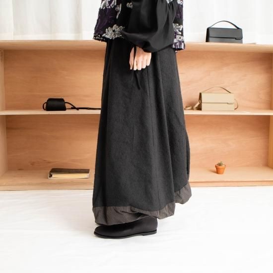 SUSURI ススリ 「バロッテスカート 22-652」 - WEEKENDER SHOP ANDEL