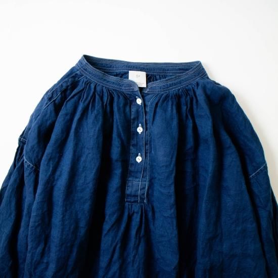 ŠP（エシュペー） 「INDIGO LINEN BLOUSE」－WEEKENDER SHOP ANDEL