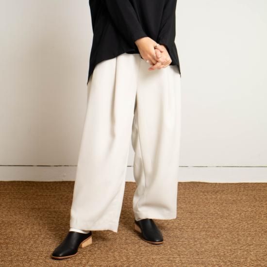 _fot ウッドヒールミュール SESTO（セスト）の「ストレッチフィットウッドヒールミュールサンダル