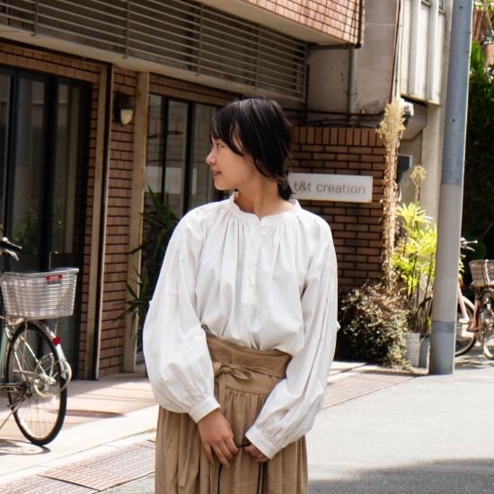 ŠP(エシュペー) 「ORGANIC COTTON BLOUSE」-WEEKENDER SHOP ANDEL ŠP(エシュペー) 「ORGANIC COTTON BLOUSE」-WEEKENDER SHOP ANDEL
