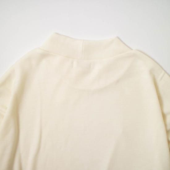 comm.arch. super 120’s merino mock neck 177134715_o6.jpg?