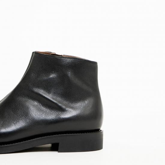 forme フォルメ】 Molder Side Zip Boots Black Buffalo Calf