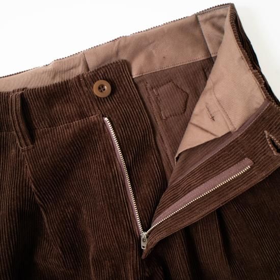 ASEEDONCLOUD (Handwerker) HW wide trousers / Corduroy - Off