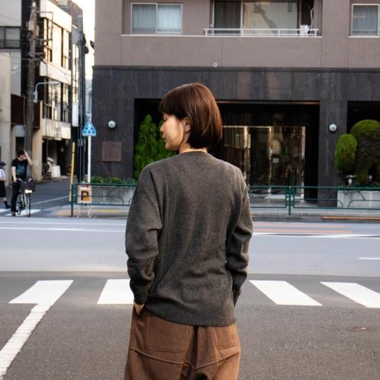 『『国内入手困難』Dries Van Notten カシミア100%セーター カシミヤ100%大人の上質ニットセーター - DRESS HERSELF