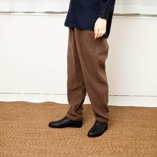 MITTAN ミッタン「ストレートウールブランケットパンツ