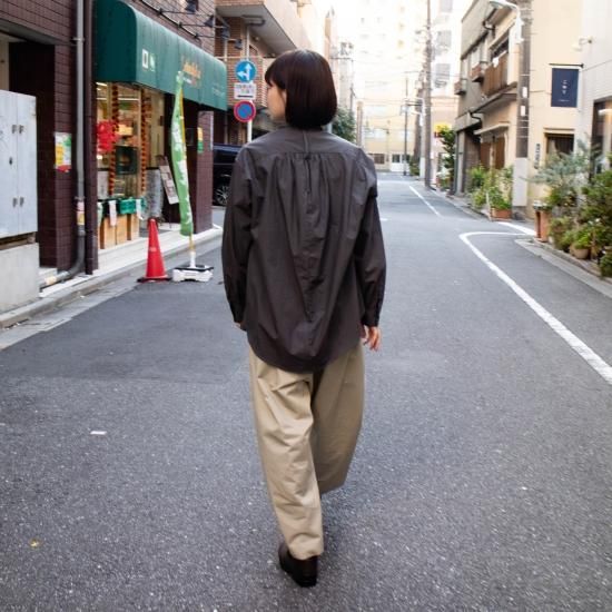 ŠP(エシュペー) 「CHINO CLOTH DOUBLE TUCK TAPERED ŠP(エシュペー) 「CHINO CLOTH DOUBLE TUCK TAPERED