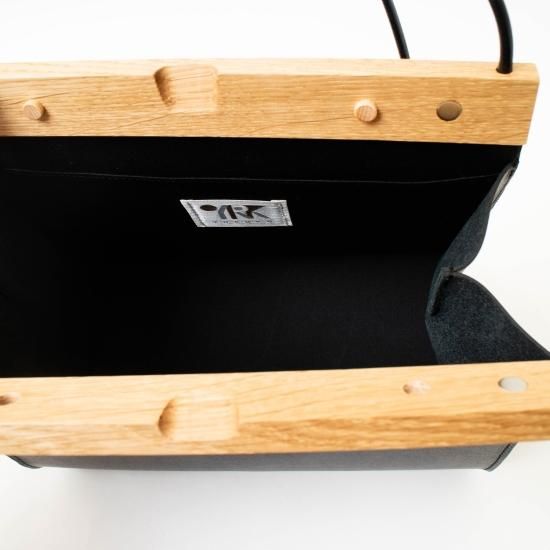 YURUKU (ユルク) 「Clap Wood Round Pouch」－ WEEKENDER SHOP ANDEL