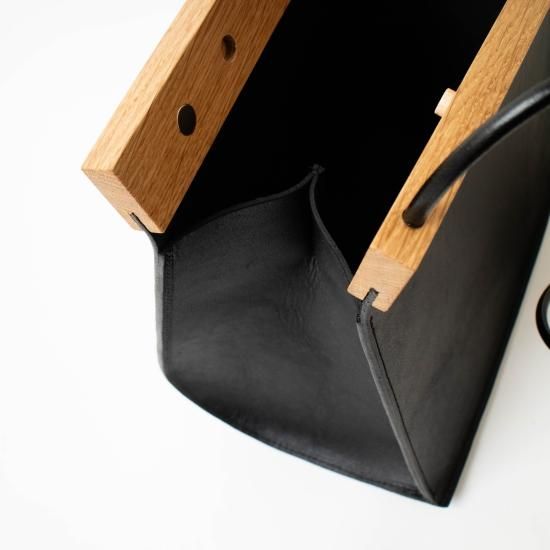 YURUKU (ユルク) 「Clap Wood Round Pouch」－ WEEKENDER SHOP ANDEL