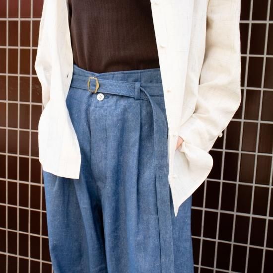 susuri　タピールパンツ　コーデュロイ　ゆったり　ロングベルト　黒　0 susuri タピールパンツ コーデュロイ ゆったり ロングベルト 黒 0