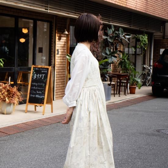 SUSURI ススリ 「ショアラインドレス 24-251」 - WEEKENDER SHOP SUSURI ススリ 「ショアラインドレス 24-251」 - WEEKENDER SHOP