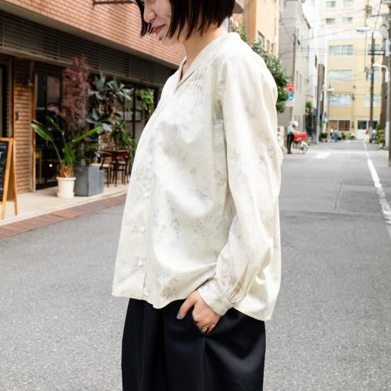 SUSURI ススリ 「ドロテアブラウス 24-450」 - WEEKENDER SHOP ANDEL