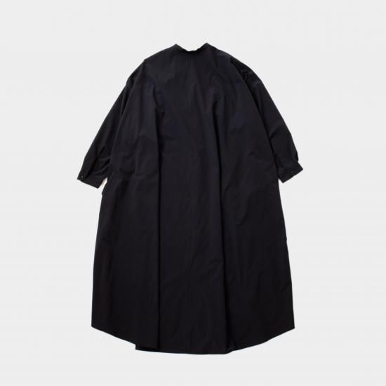 美品2024年製ノーコントロールエアー【定価3.7万】マオカラーシャツワンピース NO CONTROL AIR ノーコントロールエアー / ストレッチポリエステル