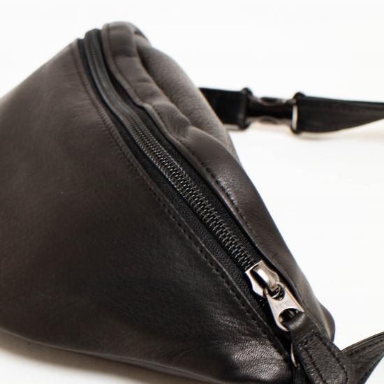 FUJITO Leather Mini Pouch Black | Directors Web Shop