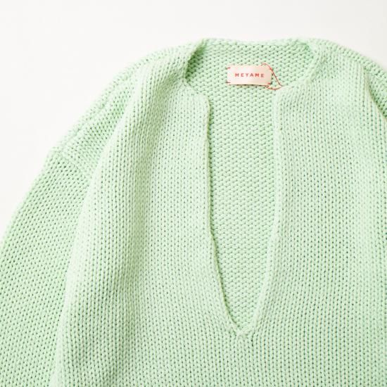 LONG SLIT HALF-SLEEVE KNIT – MEYAME