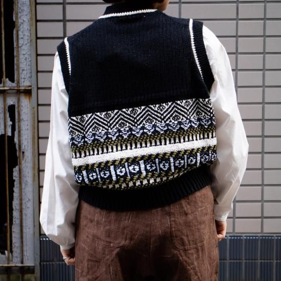 【美品】ASEEDONCLOUD ニットベスト ASEEDONCLOUD アシードンクラウド 「family traditions knit vest