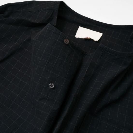YOKO SAKAMOTO ヨーコサカモト 「 HENLEY NECK PULLOVER