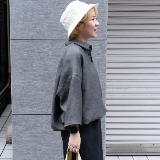 FIRMUM スラブトリアセテート・ツイル 半袖プルオーバー FIRMUM フィルマム 「スラブトリアセテート・ツイル素材