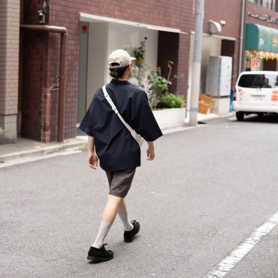 新品 Still by hand ナイロンショーツ PT02252 48 黒 新品 Still by hand ナイロンショーツ PT02252 48 黒 STILL BY