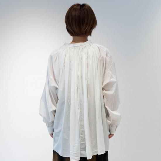 【専用】45R チャーチスモックシャツブラウス CHURCH SMOCK BLOUSE col.Ash White - Sleepy PEOPLE