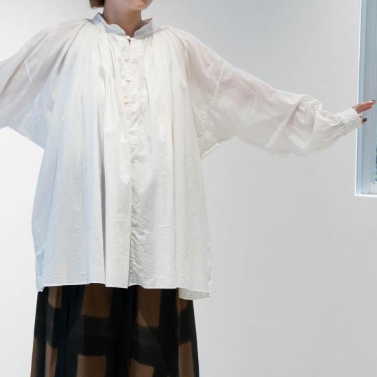 【専用】45R チャーチスモックシャツブラウス CHURCH SMOCK BLOUSE col.Ash White - Sleepy PEOPLE