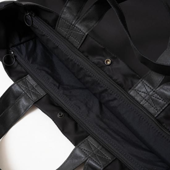 KaILI カイリ　2D4H TOTE NS BLACK トートバッグ KaILI - カイリ】2D4H TOTE NS - BLACK | 公式通販サイト