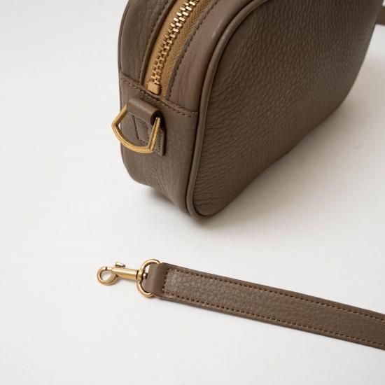 美品　即完売　forme フォルメ Marcel ショルダーバッグ forme Marcel – RECTOHALL