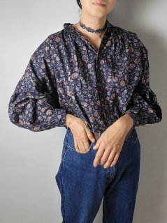 SOIL（ソイル）フリルカラーシャツ　40'S POPLIN FLOWER PRINT【ネコポス指定可能】