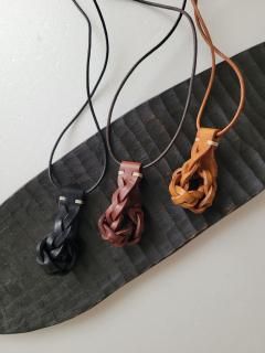 abokikaʥܥBraided Knot Necklace ڥͥݥǽ