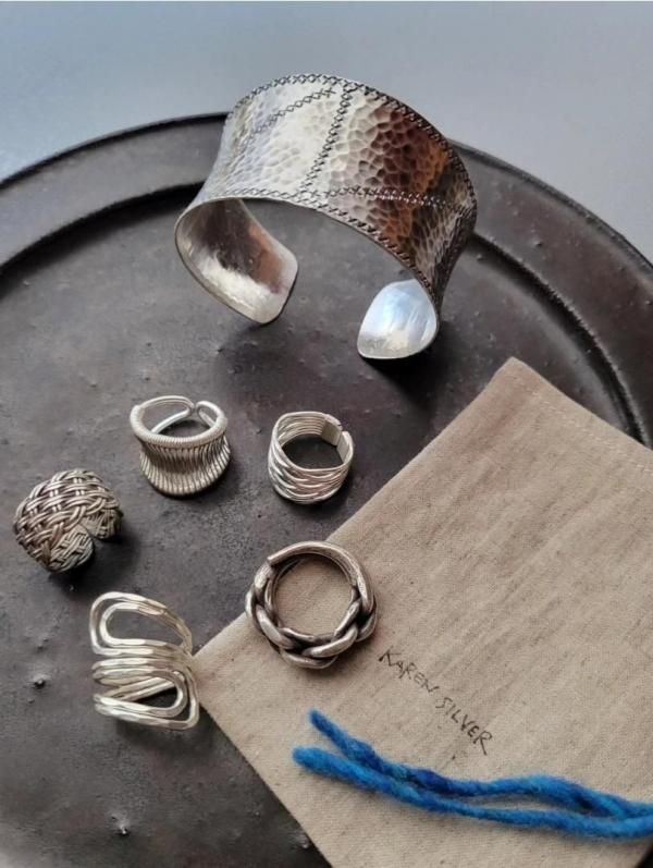 KAREN SILVER / バングル B-2505 - バナナブラウン - 川越レディース