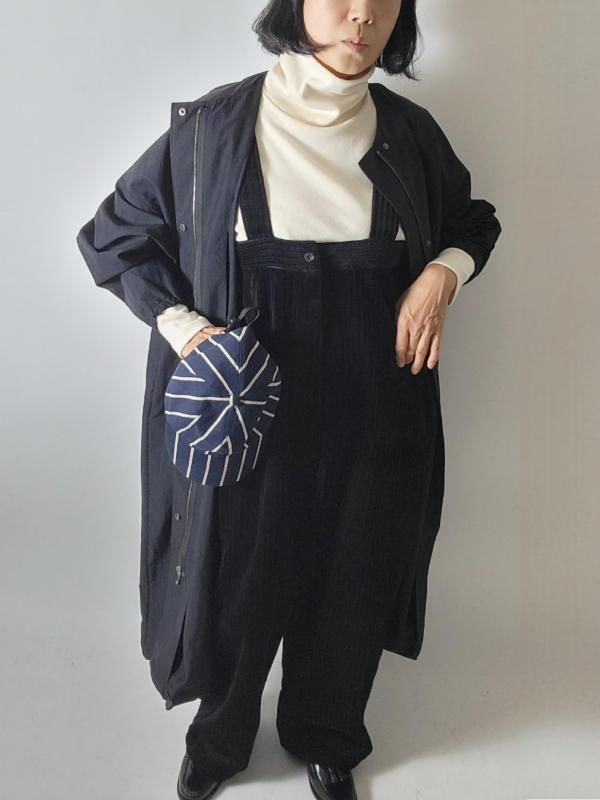 YARMO☆ハイライズブレーストラウザーズ☆美品☆人気の黒 Yarmo(ヤーモ) High Rise Brace Trousers ハイライズブレース