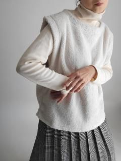 <img class='new_mark_img1' src='https://img.shop-pro.jp/img/new/icons8.gif' style='border:none;display:inline;margin:0px;padding:0px;width:auto;' />Honnete ʥͥåȡˡDouble Faced Boa Vest