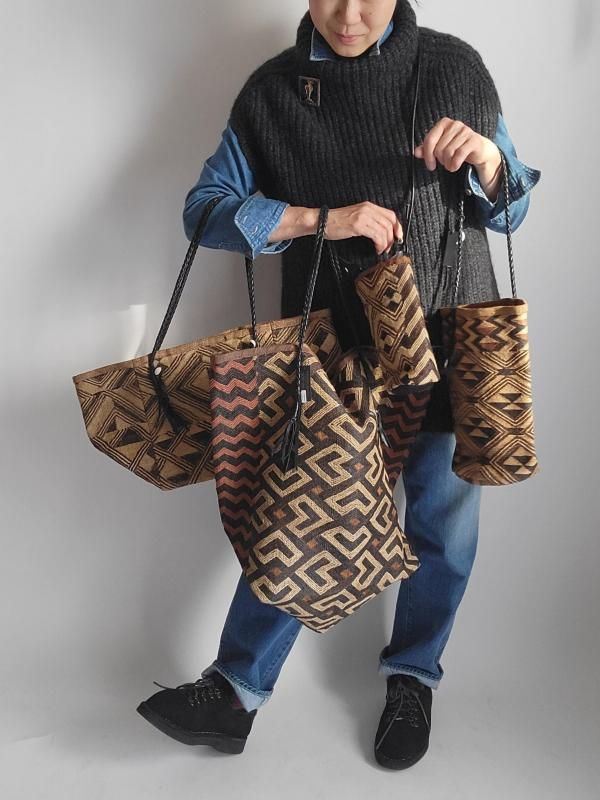 WONDER FULL LIFE × LIGHTYEARS “COUNTERPOINT”KUBA BAG （ Large