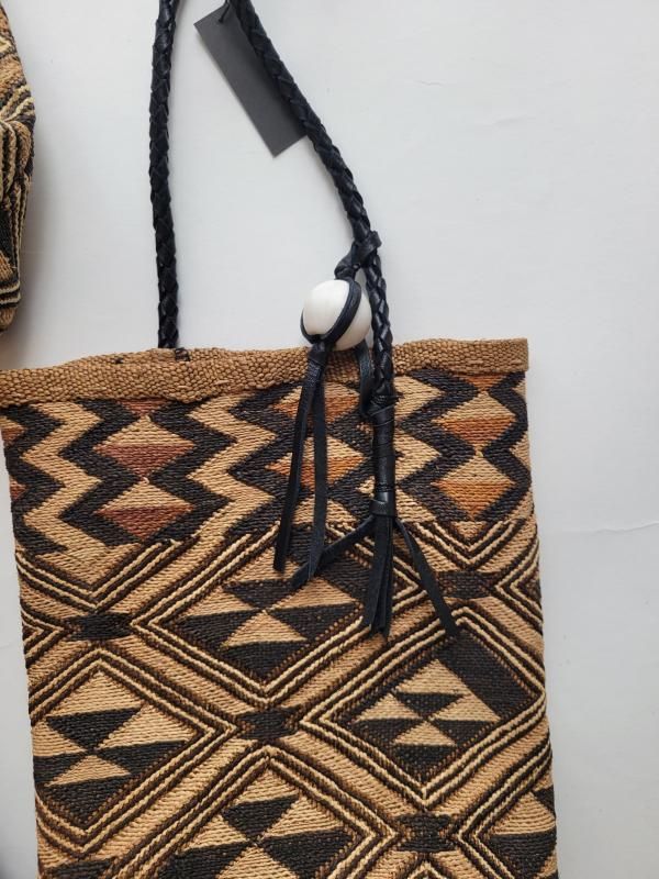 WONDER FULL LIFE × LIGHTYEARS “COUNTERPOINT”KUBA BAG Small handle