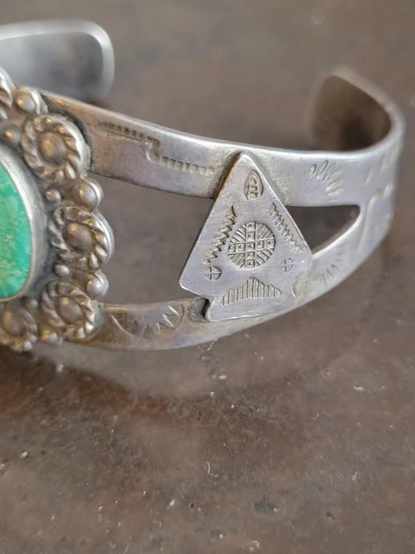 Indian jewellery（インディアンジュエリー）1940's OLD Navajo