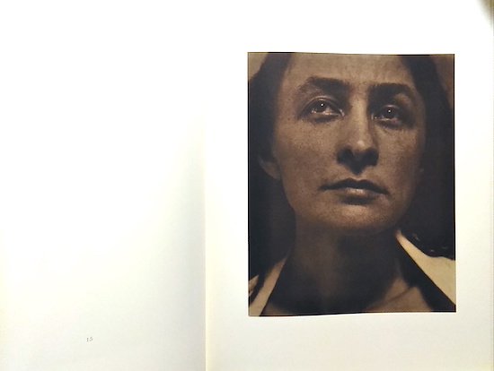 Georgia O'keeffe A Portrait by Alfred Stieglitz アルフレッド