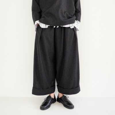 <img class='new_mark_img1' src='https://img.shop-pro.jp/img/new/icons20.gif' style='border:none;display:inline;margin:0px;padding:0px;width:auto;' />toogood THE BAKER TROUSER CASHMERE FLANNEL