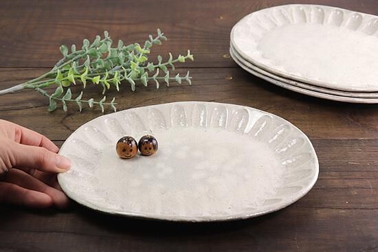 石木文さん　オーバル1枚 石木文さんの個展2025＆グリスーリ16周年展『巡るとき』へ＆購入品 | LEE