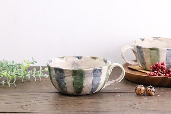 sugar poppo 陶器 カップ ハンドメイド リスどんぐりマグカップ 作家 sugar poppo 陶器 カップ ハンドメイド リスどんぐりマグカップ