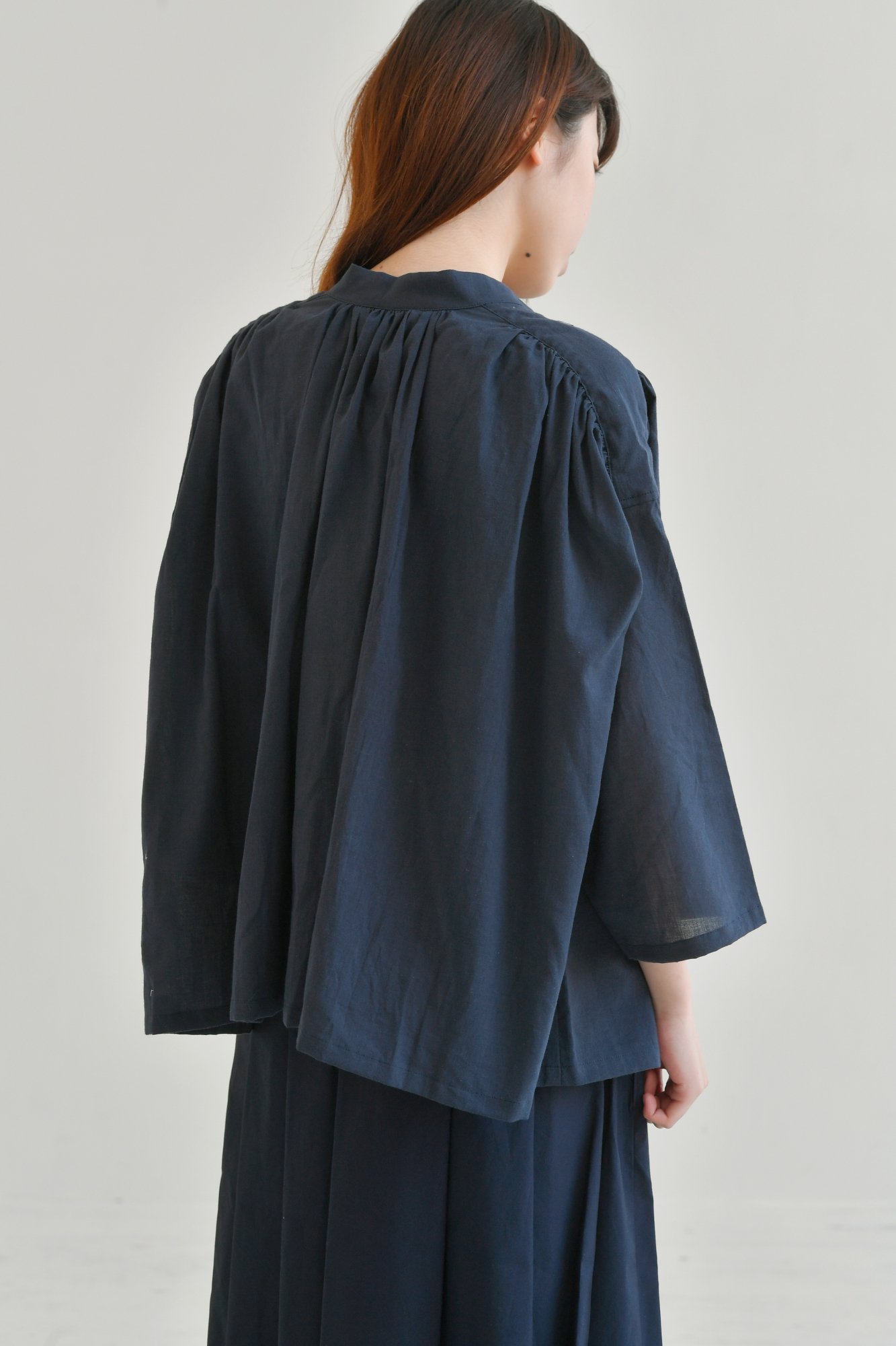the last flower of the afternoon | 追懐のsmock blouse (black) | ブラウス
