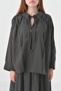 the last flower of the afternoon | ߤα smock blouse (charcoal) | ֥饦