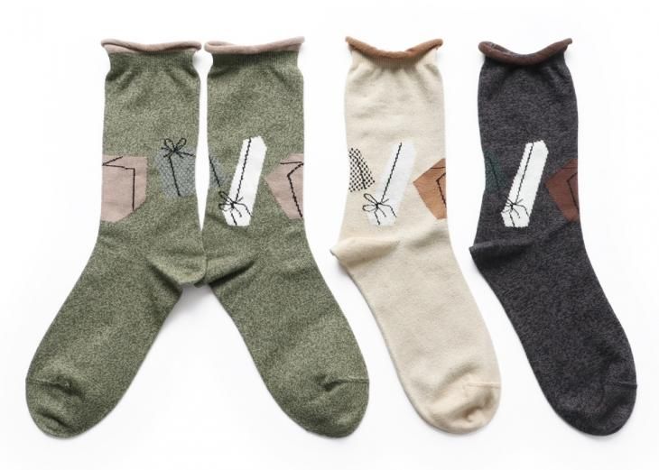 French Bull フレンチブル ギフトソックス カーキ ソックス シンプル 可愛い 靴下 プレゼント Paper Birds ペーパーバーズ レディース アパレル オンラインショップ French Bull フレンチブル ギフトソックス カーキ ソックス シンプル 可愛い 靴下 プレゼント Paper Birds ペーパーバーズ レディース アパレル オンラインショップ
