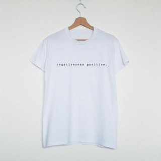 Vim Tees | Negativeness positive T-shirt | Tシャツ (M/Lサイズ)【タイポグラフィ ミニマリスト】